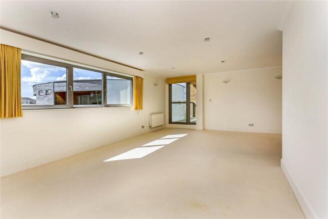 Sitting/Dining Room