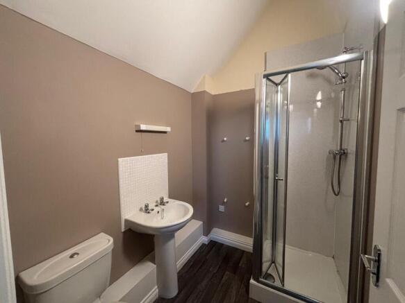 2 bed Apartment for sale Image 10