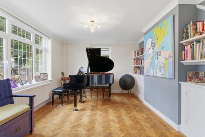 Sandle Road, Bishop's Stortford, Hertfordshire, CM23 photo 4