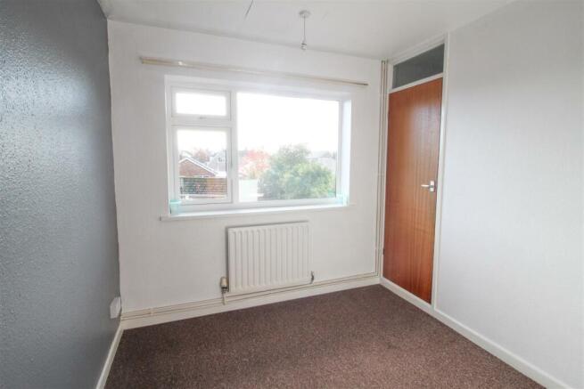 bedroom 2a.jpg