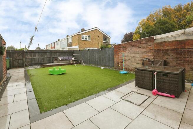 Longfield Avenue, Fareham photo 4