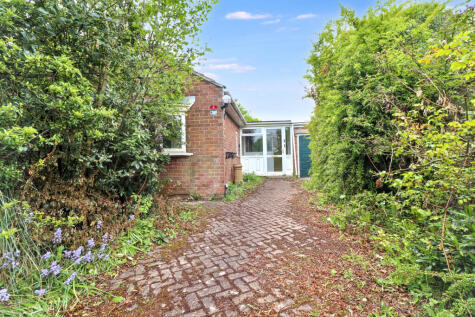 14 Woodhall Grove, Stockton-on-Tees, Cleveland, TS18