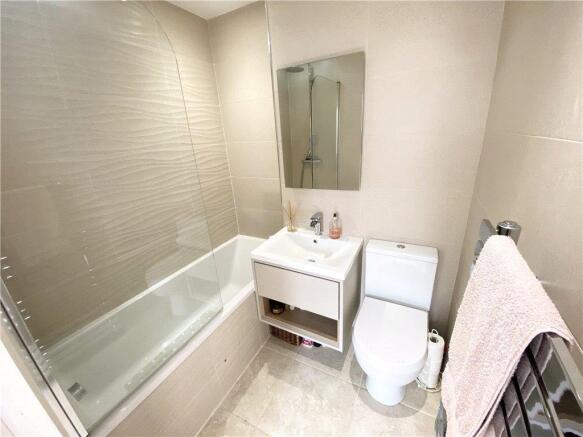 Bathroom.jpg