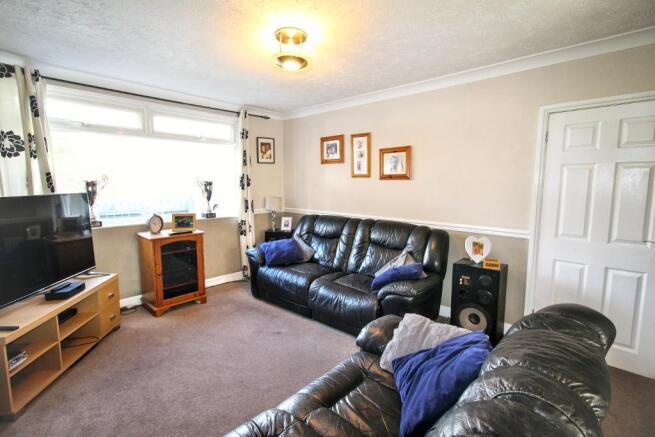 Dursley Close, Yate, Bristol, BS37 4EL photo 4