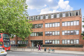 Flat 22, 243a Hopton House, Streatham High Road, London SW16 6EN