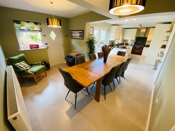 Kitchen Diner