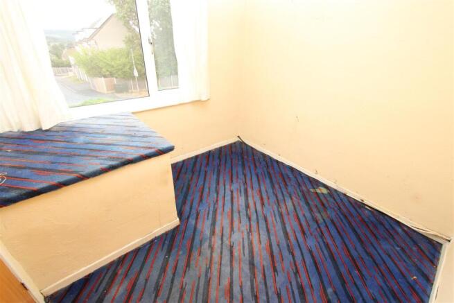 3 bed Semi-Detached for sale Image 8