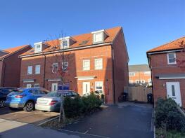 22, Buzzard Row, Newent GL18 1FF