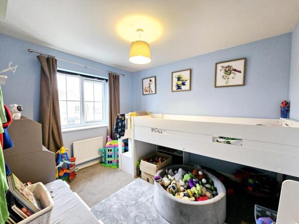 3 bed Semi-Detached for sale Image 7