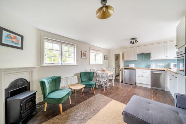 1385374-20-692869...