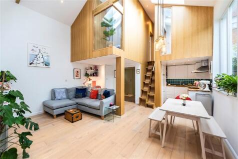 Bloemfontein Way, Shepherds Bush, London, W12