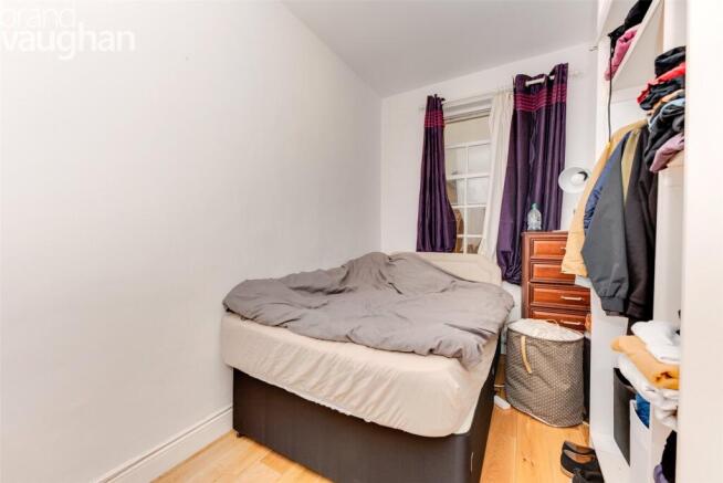 Apartment in Hove, Brighton and Hove - View 5