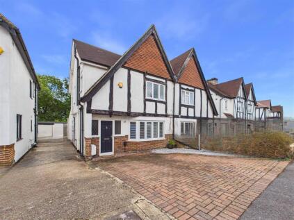 Court Avenue, Coulsdon