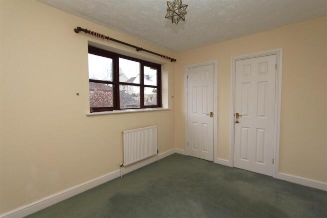 Bedroom 1 2nd.JPG