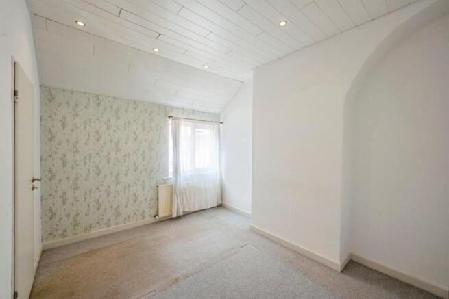 2 bed Terraced for sale Image 10