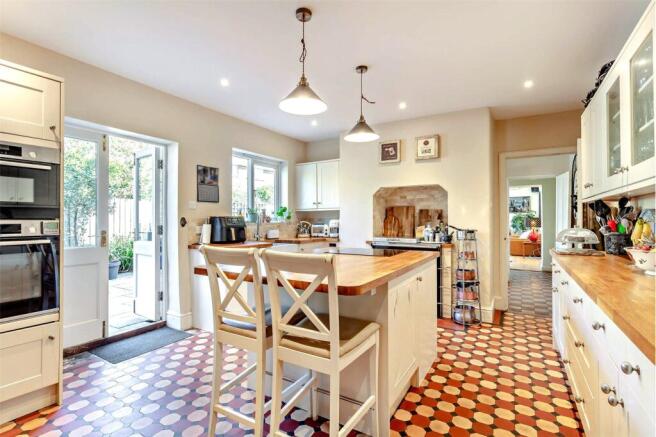 Kitchen/Breakfast Rm