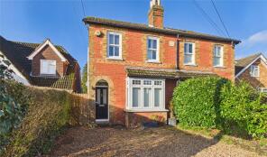 9, Alpha Road, Chobham, Woking GU24 8NE