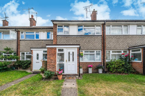 Riverdale, Wrecclesham, Farnham, GU10