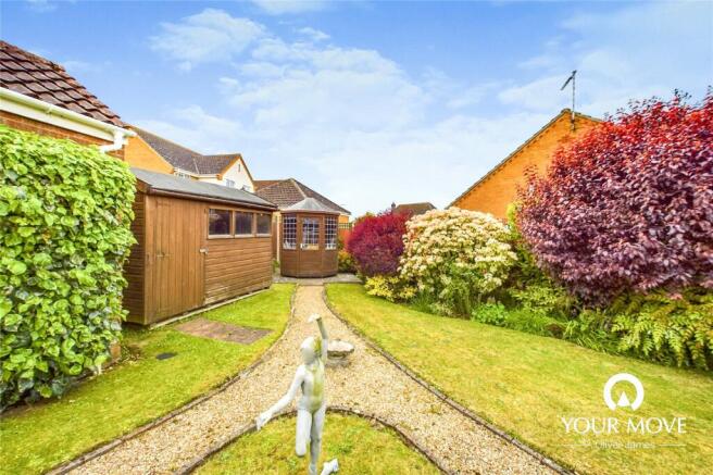 Outside/Gardens