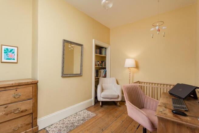 3 bed Terraced for sale Image 6