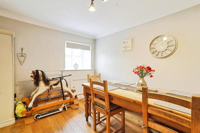 3 bed Barn Conversion for sale Image 8