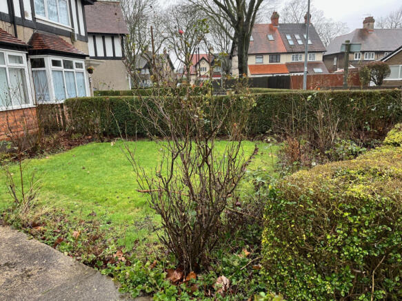 2 bed Semi-Detached for sale Image 7