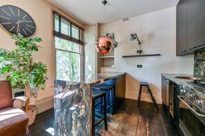 105, Highbury Hill, London N5 1TA