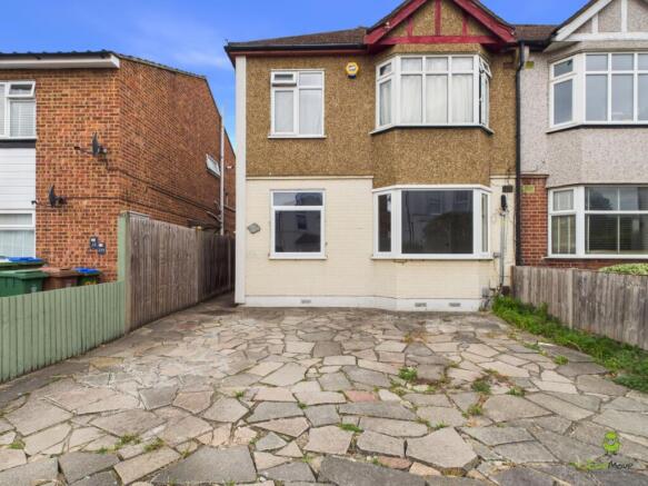 Presented By Gemma of Ewemove Bexley And Dartford