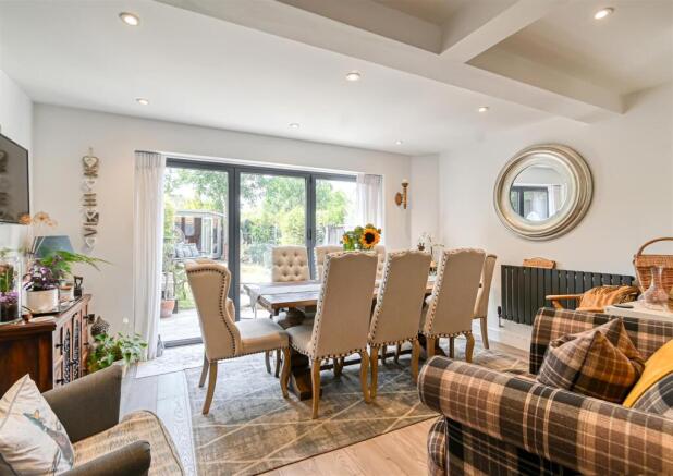 11 Lavington View-04.jpg