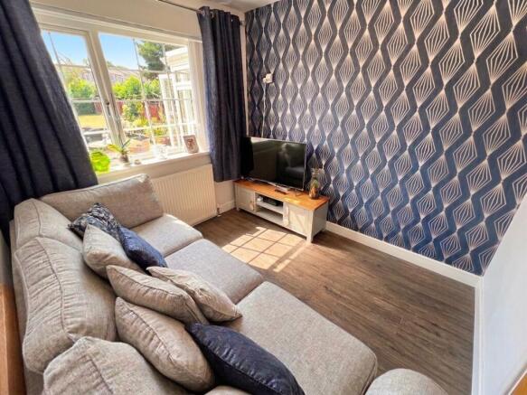 4 bed Semi-Detached for sale Image 12