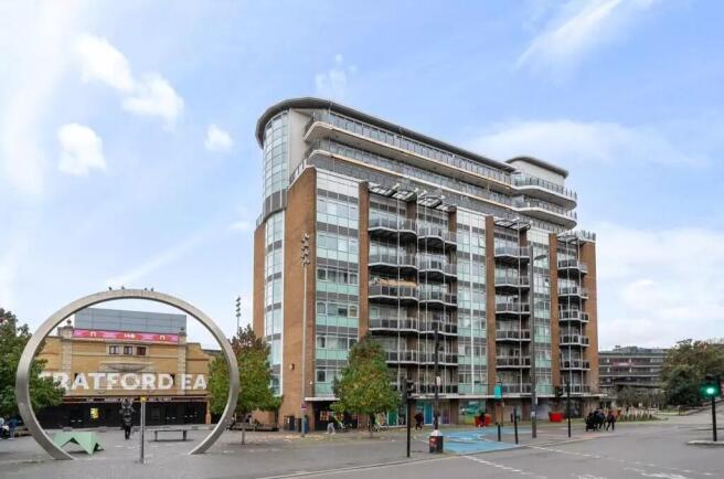 Gerry Raffles Square E15