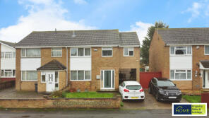 6, Tyes End, Leicester LE4 0PN