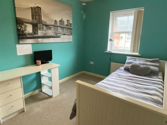 Double bedroom Two