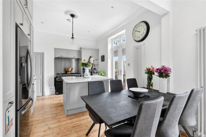 Kitchen/Dining