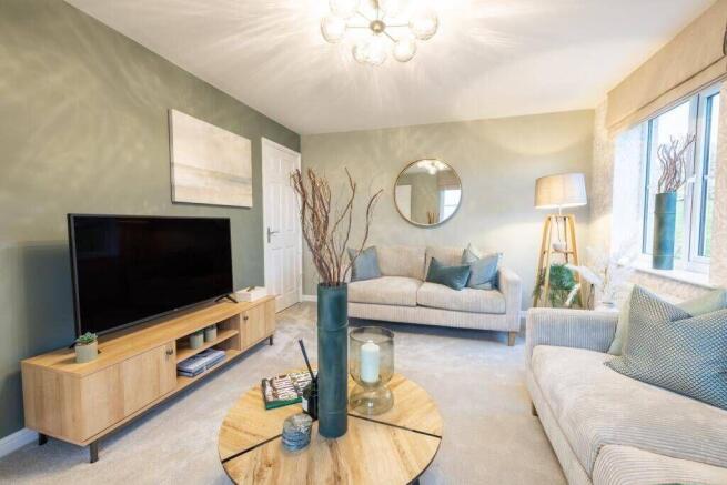 3 bed Detached to rent Image 4
