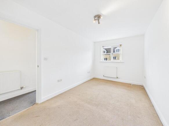 2 bed Semi-Detached for sale Image 11