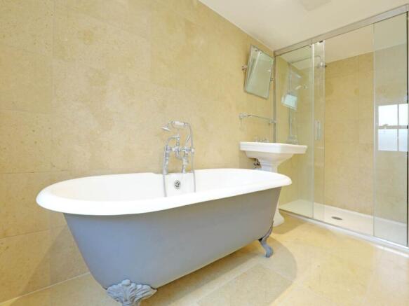 Bathroom (3)