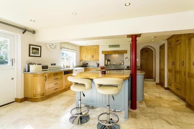 BREAKFAST KITCHEN