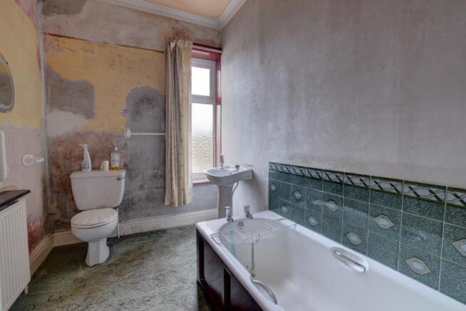 Bath.jpg