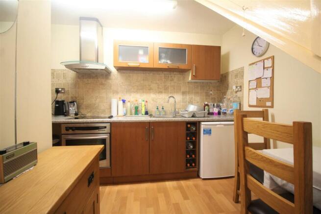 kitchen diner 1.jpg