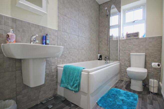 31 Rowton SKIRLAUGH (1)_lzn.jpg