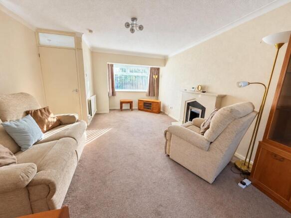 Fulwood Drive, Liverpool, Merseyside, L17 photo 2