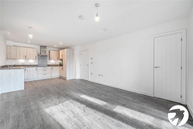 Lounge/Kitchen