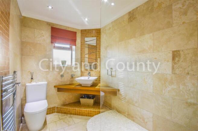 Shower Room.jpg