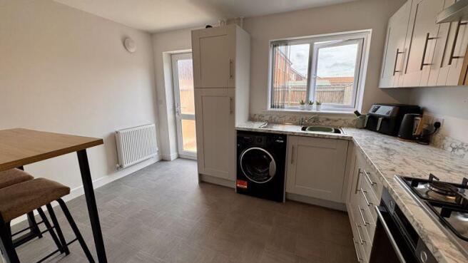 Chadwick Road, Dunholme, Lincoln photo 4