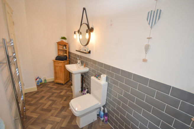 Photo 10