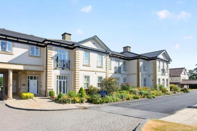 2 bed Apartment for sale Image 4
