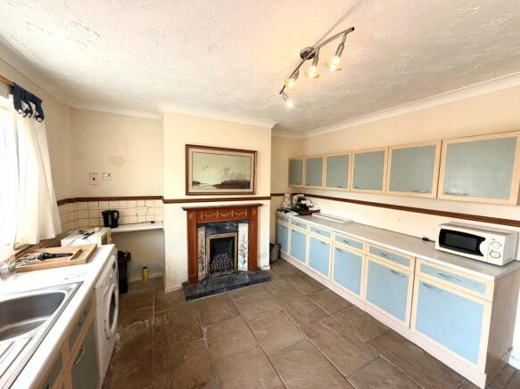2 bed Terraced for sale Image 4