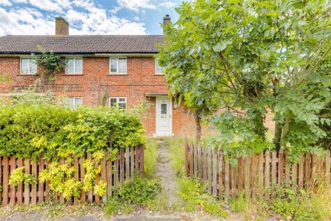 Park Avenue East, Keyworth, Nottinghamshire, NG12 5JZ