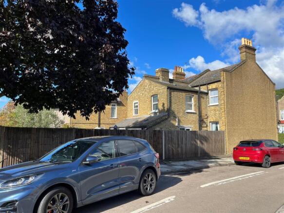 157 Nelson Road rear-side.jpg